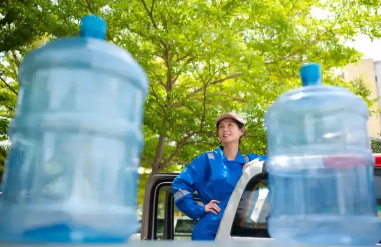 Water Cooler Rental in Tampa: Keeping Crews Hydrated Through a Florida Summer